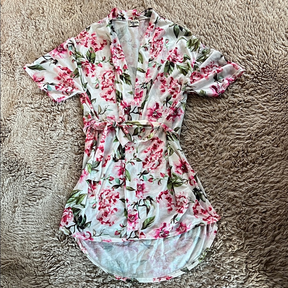 Show Me Your MuMu Pink and Green Floral Robe-NWOT